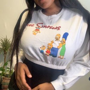THE SIMPSONS CROPPED SWEATER.